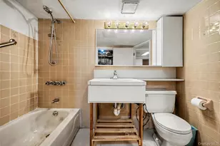 93-25 71st Dr, Forest Hills, NY 11375 - Photo 15