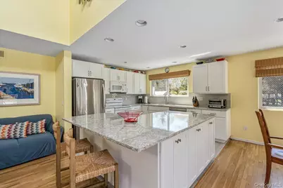 [Address not provided], Westhampton, NY 11977 - Photo 7