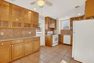 2894 Wellman Ave, Bronx, NY 10461 - Photo 19