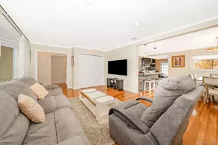 15 Chadwick Rd, Syosset, NY 11791 - Photo 17