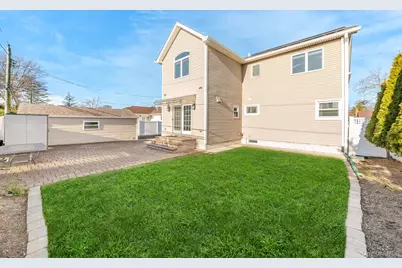 15 Chadwick Road, Syosset, NY 11791 - Photo 37