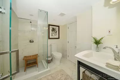 846 E 48th Street, Brooklyn, NY 11203 - Photo 11