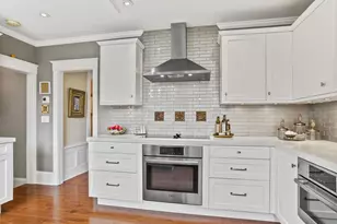 36 Howard Ave, White Plains, NY 10606 - Photo 3