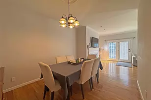 28 Home Pl, Greenwich, CT 06830 - Photo 7