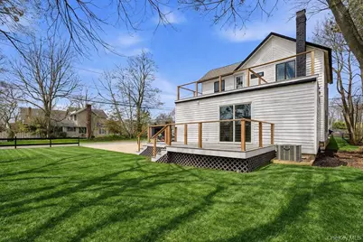 80 Swezey Street, Patchogue, NY 11772 - Photo 5