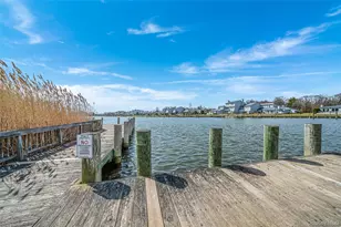 118 Fair Harbor Dr, Patchogue, NY 11772 - Photo 23