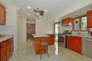 327 Town Line Rd, East Northport, NY 11731 - Photo 11