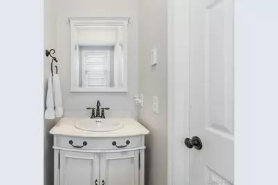 2833 Route 9D #17, Wappingers Falls, NY 12590 - Photo 9