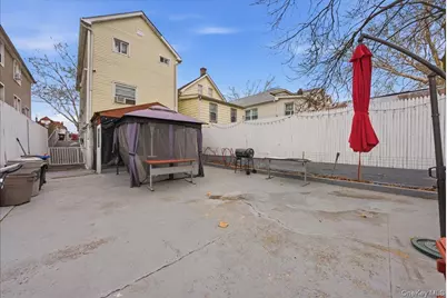 326 Underhill Avenue, Bronx, NY 10473 - Photo 19