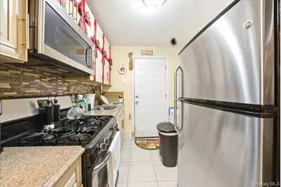 326 Underhill Avenue, Bronx, NY 10473 - Photo 15