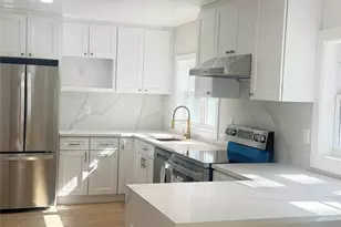 16 Sunset Dr, Huntington, NY 11743 - Photo 5