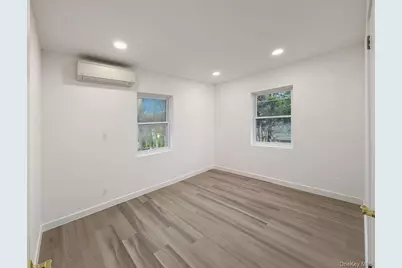 16 Sunset Drive, Huntington, NY 11743 - Photo 13