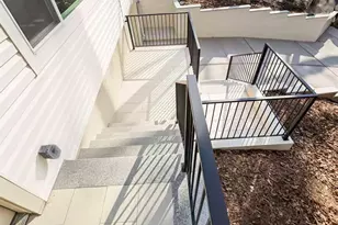 16 Sunset Dr, Huntington, NY 11743 - Photo 3