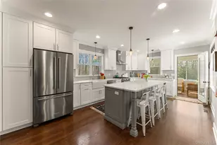 70 Oscawana Lake Rd, Putnam Valley, NY 10579 - Photo 5