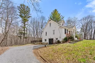 70 Oscawana Lake Rd, Putnam Valley, NY 10579 - Photo 19