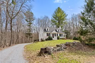 70 Oscawana Lake Rd, Putnam Valley, NY 10579 - Photo 23