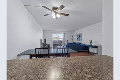 242 Maple Avenue #302, Westbury, NY 11590 - Photo 9