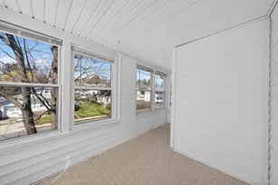 29 Columbia Ave, Middletown, NY 10940 - Photo 27
