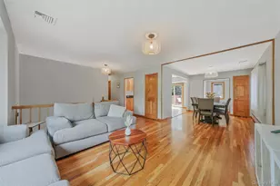 103 Stephen Rd, Bayport, NY 11705 - Photo 5