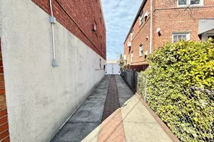 21-23 Amory Ct, Ridgewood, NY 11385 - Photo 19