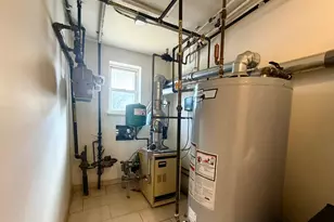 21-23 Amory Ct, Ridgewood, NY 11385 - Photo 15