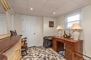 124 Stella Ct, Lynbrook, NY 11563 - Photo 15