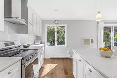 39 Park Road, Goldens Bridge, NY 10526 - Photo 13