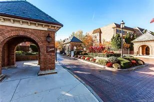 206-17 Lori Dr, Bayside, NY 11360 - Photo 13