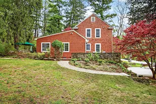 9 Sloehidden Rd, Briarcliff Manor, NY 10510 - Photo 7