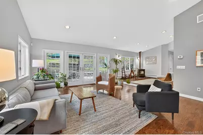 9 Sloehidden Road, Briarcliff Manor, NY 10510 - Photo 9