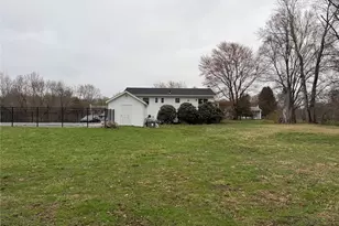 8 Briar Ln, Wappingers Falls, NY 12590 - Photo 23