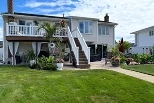 35 Florence Ave, Massapequa, NY 11758 - Photo 19