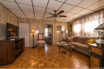 717 Calhoun Avenue, Bronx, NY 10465 - Photo 3