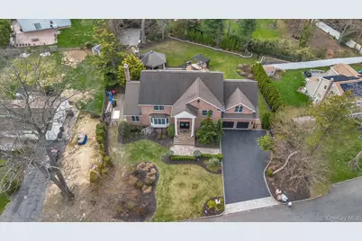 36 Fox Lane, Dix Hills, NY 11746 - Photo 45