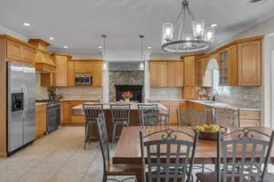 36 Fox Ln, Dix Hills, NY 11746 - Photo 15