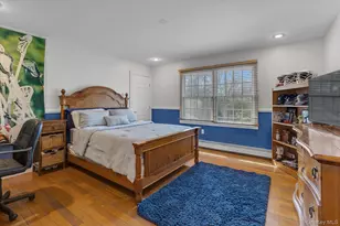36 Fox Ln, Dix Hills, NY 11746 - Photo 31