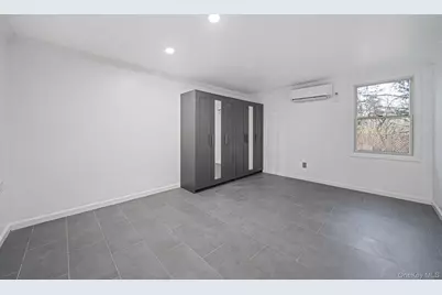 157 Serpentine Lane, Islandia, NY 11749 - Photo 23