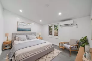 157 Serpentine Ln, Islandia, NY 11749 - Photo 15