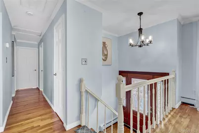 320 Idaho Street, Lindenhurst, NY 11757 - Photo 9