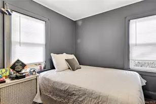 587 Dubois Ave, Valley Stream, NY 11581 - Photo 13