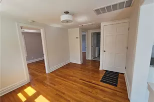 95 Route 59, Nyack, NY 10960 - Photo 17