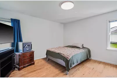 84 Crystal Drive, Aquebogue, NY 11931 - Photo 21