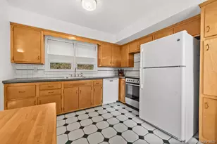 150 Rosedale Ave, White Plains, NY 10605 - Photo 11