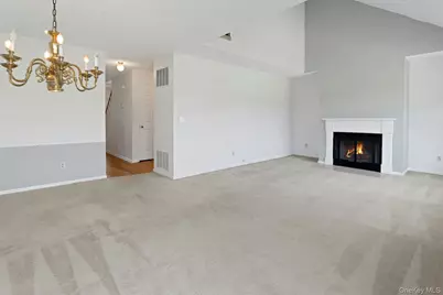 11 Cushing Green S, Pawling, NY 12564 - Photo 15