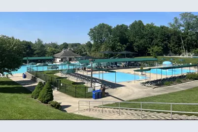 1 Oakridge Place #4L, Eastchester, NY 10709 - Photo 17