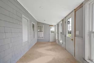 5528 Sound Ave, Riverhead, NY 11901 - Photo 27