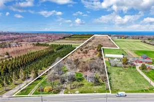 5528 Sound Ave, Riverhead, NY 11901 - Photo 11