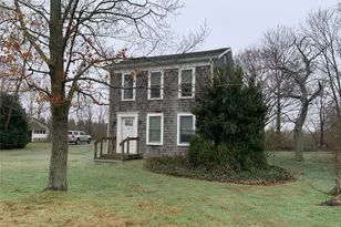 5528 Sound Ave, Riverhead, NY 11901 - Photo 3