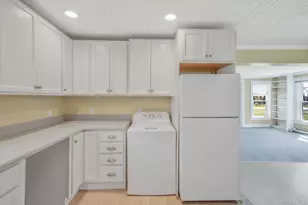 5528 Sound Ave, Riverhead, NY 11901 - Photo 25