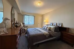 141 Cambridge Dr E, Copiague, NY 11726 - Photo 29